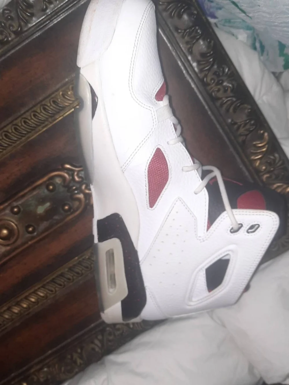 Jordan Men's White Red Black Athletic Shoes